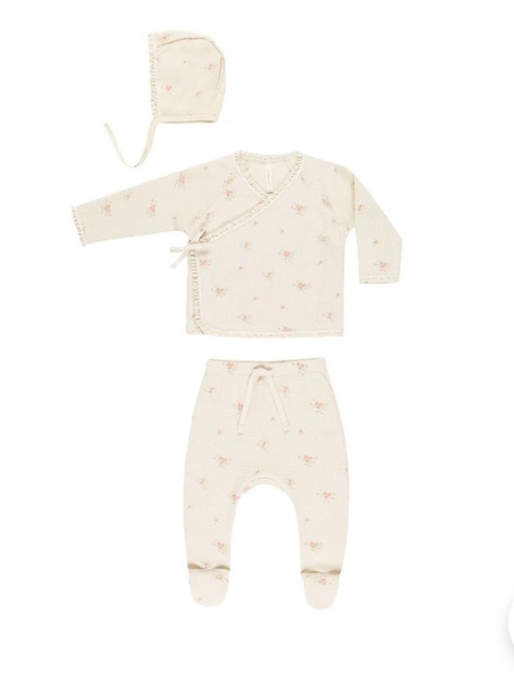 EUC Qincy Mae-Take Home Set Vintage RoFloral Newborn Pajama Set with bonnet